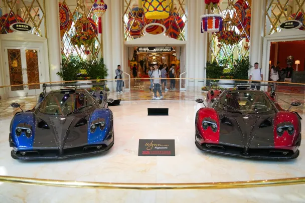 Kaszinó Slots of Vegas Android/iOS Alkalmazás